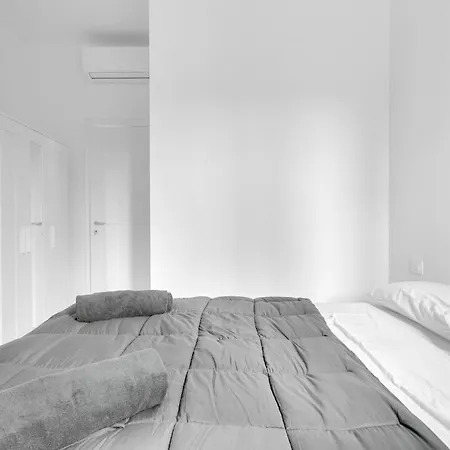 Cre9 -loreto - Duomo- - Modern - Apartment